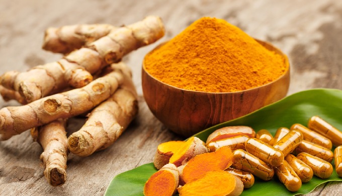 Natural Pure Turmeric extract 95% powder. Curcumin is a strong anti-inflammatory agent thereby usefu...