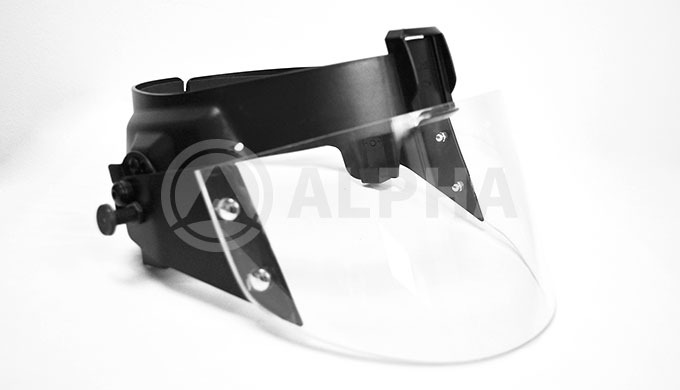Made of transparent bulletproof plastic for clear view and full face protection The face shield is c...