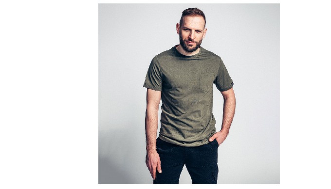 Le t-shirt de travail Dunas est conçu pour être durable et de qualité. En coton biologique certifié ...