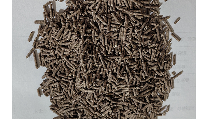 This cat litter product has excellent deodorization and water absorption, and produces very little d...
