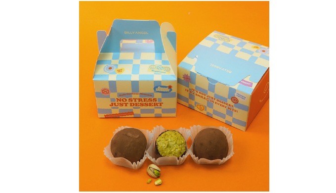 Dubai Pistachio Kadayif Chewy Cookie is a rich dessert cookie featuring pis...
