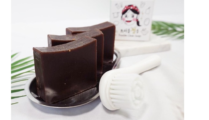 Trouble Clean Soap-Improvement or prevention against skin damage./100g