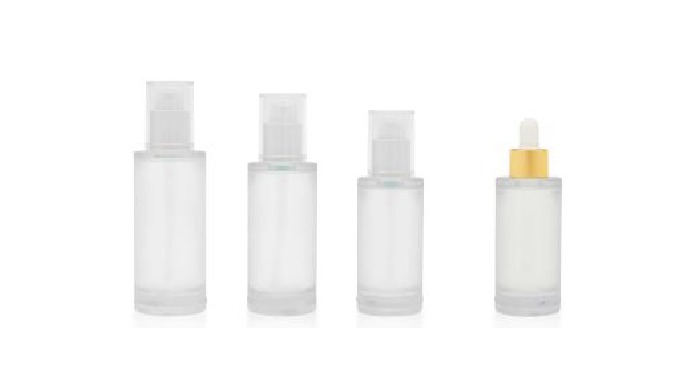 PET Plastic injection bottle. Volume : 30ml ~ 500ml Type of pump : Lotion/Shampoo/Oil/Essence/Serum/...