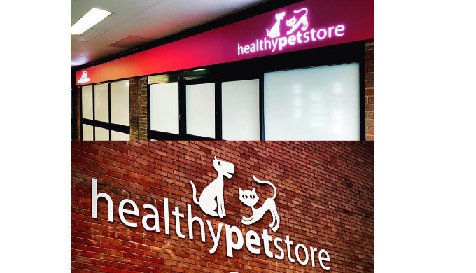 We specialise in Fleet branding including full or partial wraps, magnetics, contravision, cut vinyl,...