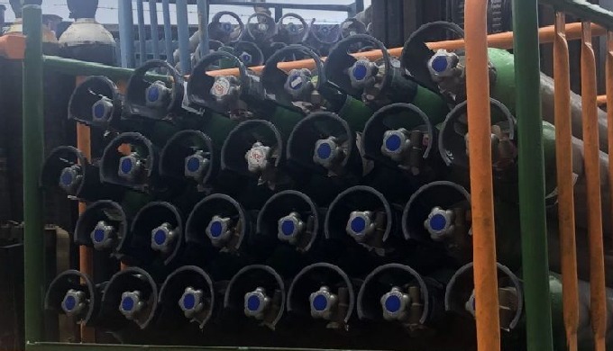 Albion Gases can supply A range of high pressure gas cylinders, for a variety of gases in 5L, 10L, &...