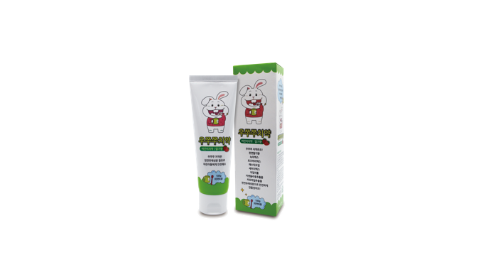 Contains Nature Ingredient Safe for Children. Safe for Children with Nature Ingredients Such as Natu...