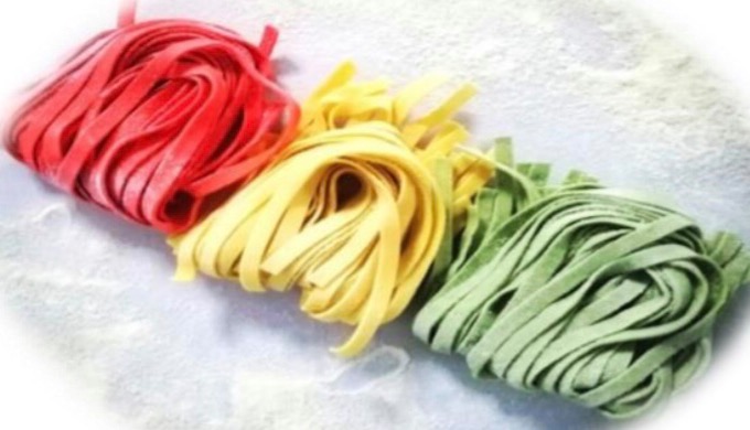 Our pasta is freshly frozen with 1 year shelf life. We do customize any size, filling or shape as fo...