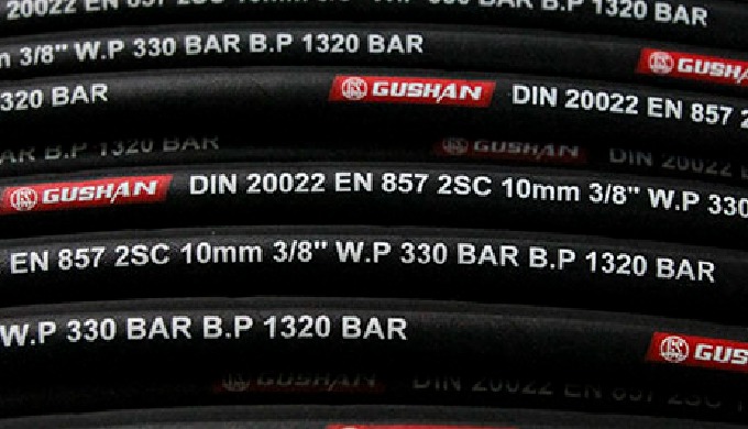 Inner tube: Oil resistant synthetic rubber. Reinforcement: Two layers high tensile steel wire braide...
