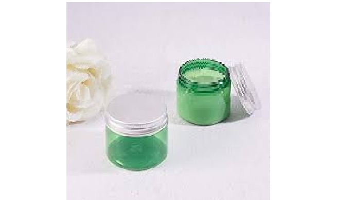 Color: White, Blue, Brown etc. Capacity: 30 – 200 ml Weight G: 8 – 20 gm Usage/Application: Cream Pa...