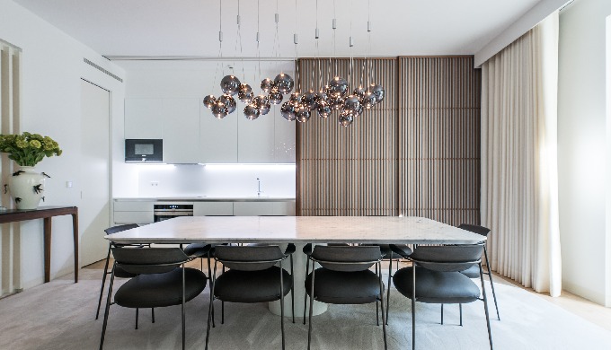 Sabe que a decoração de interiores é uma mais valia para o apartamento que vai alugar mas não sabe p...