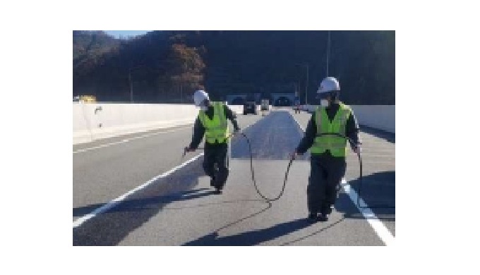 Re-Ascon is a component of Micro-Bitumen Polymer. When it is applied on the surface of asphalt road,...
