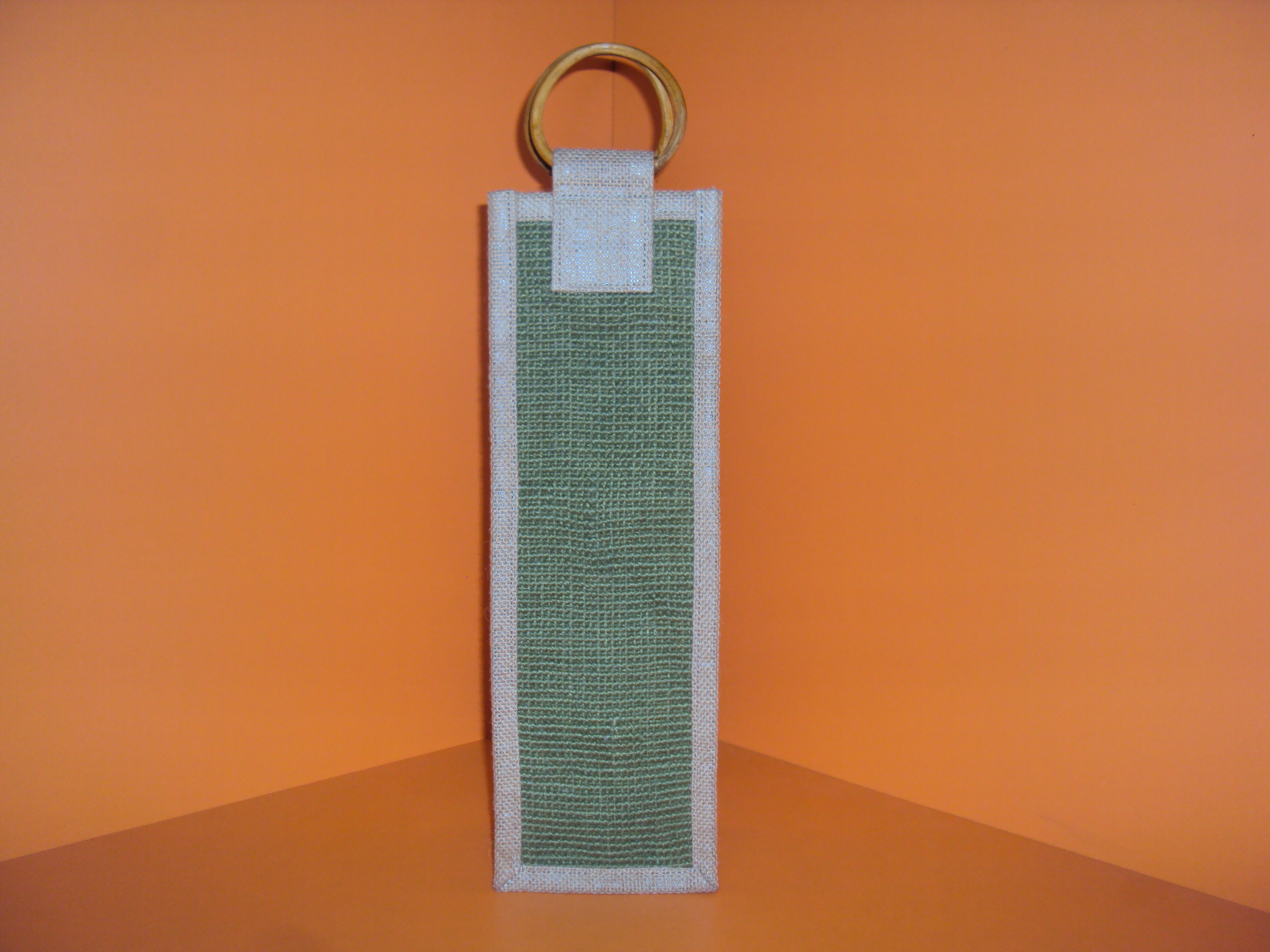 Jute bag for holding 1 bottle or jar turns your products in to a profit generating gift at any time ...