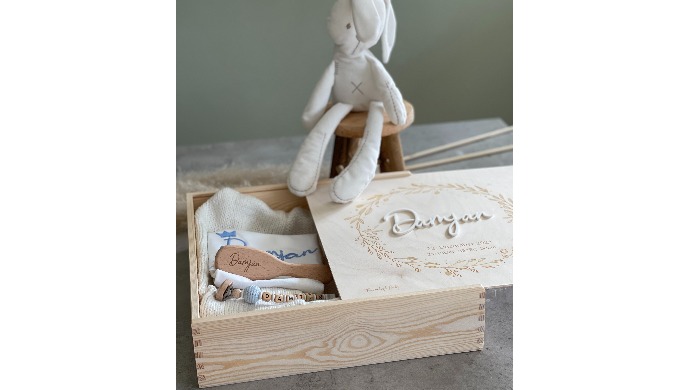 Nachhaltiges Babygeschenk Set als personalisiertes Geschenk zur Geburt oder Taufe. Mit den Geburtsda...