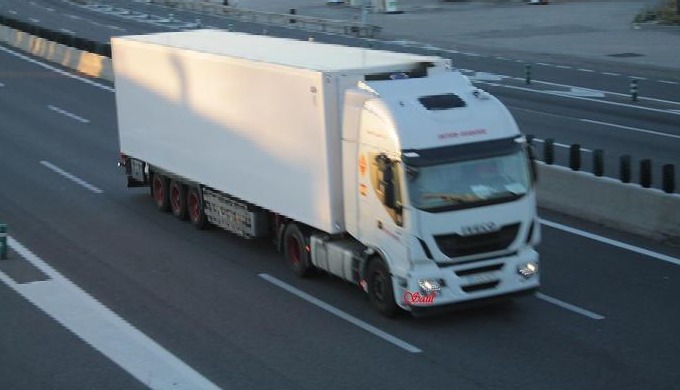 Como empresa de transporte nacional de mercancías por carretera tenemos tarifas competitivas y un se...