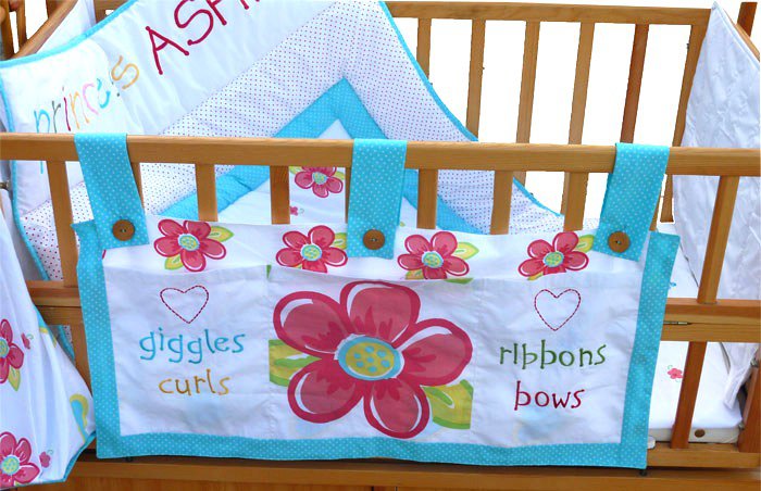 Cot hangers made from 100% regular canvas fabric. The cot hangers can be customized as per your requ...