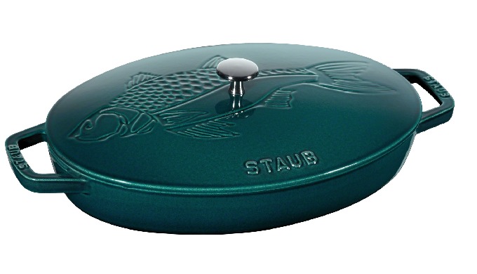 In majolica colour from the La Mer range Made of enamelled cast iron Suitable for oven use and all t...