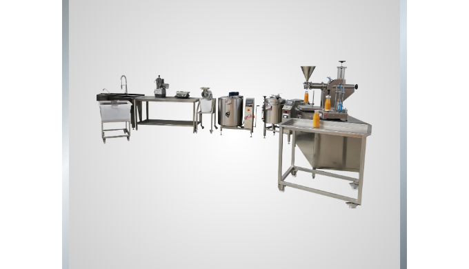 POLILAB è un laboratorio completo per la trasformazione agroalimentare progettato da Tred Technology...