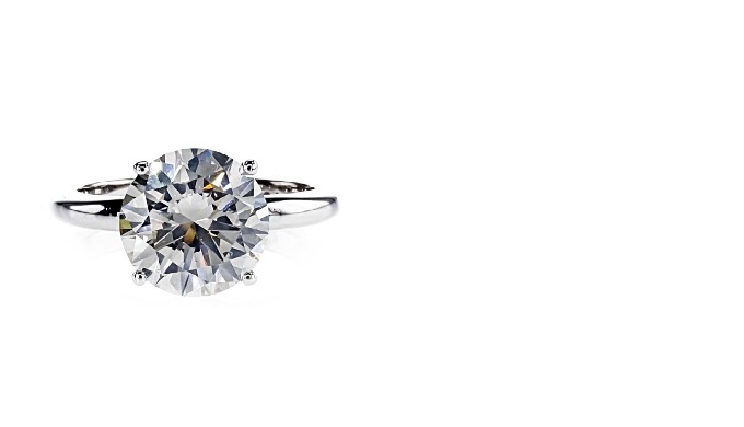 We offer the seller zero fees selling at our auctions. Sell your Rolex or luxury watch through our r...