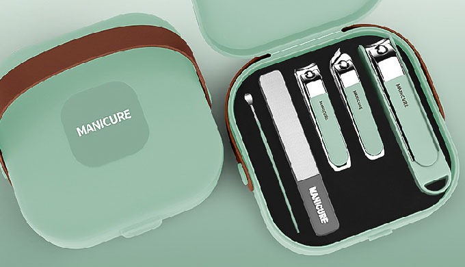 Manicure Set Please check the photos and if you need detail, please contact us for detail.