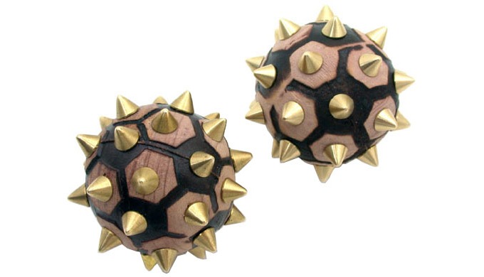 Korea Traditional Health Care Product Wood Bronze Acupressure Hand Massage Ball