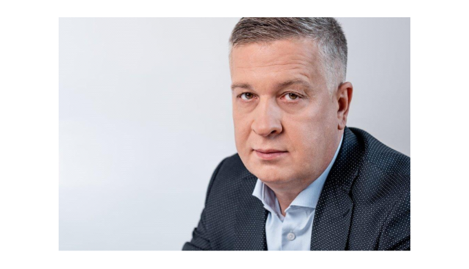 У функціонуючому суспільстві роль юристів є першорядною, оскільки вони слугують основою правової баз...