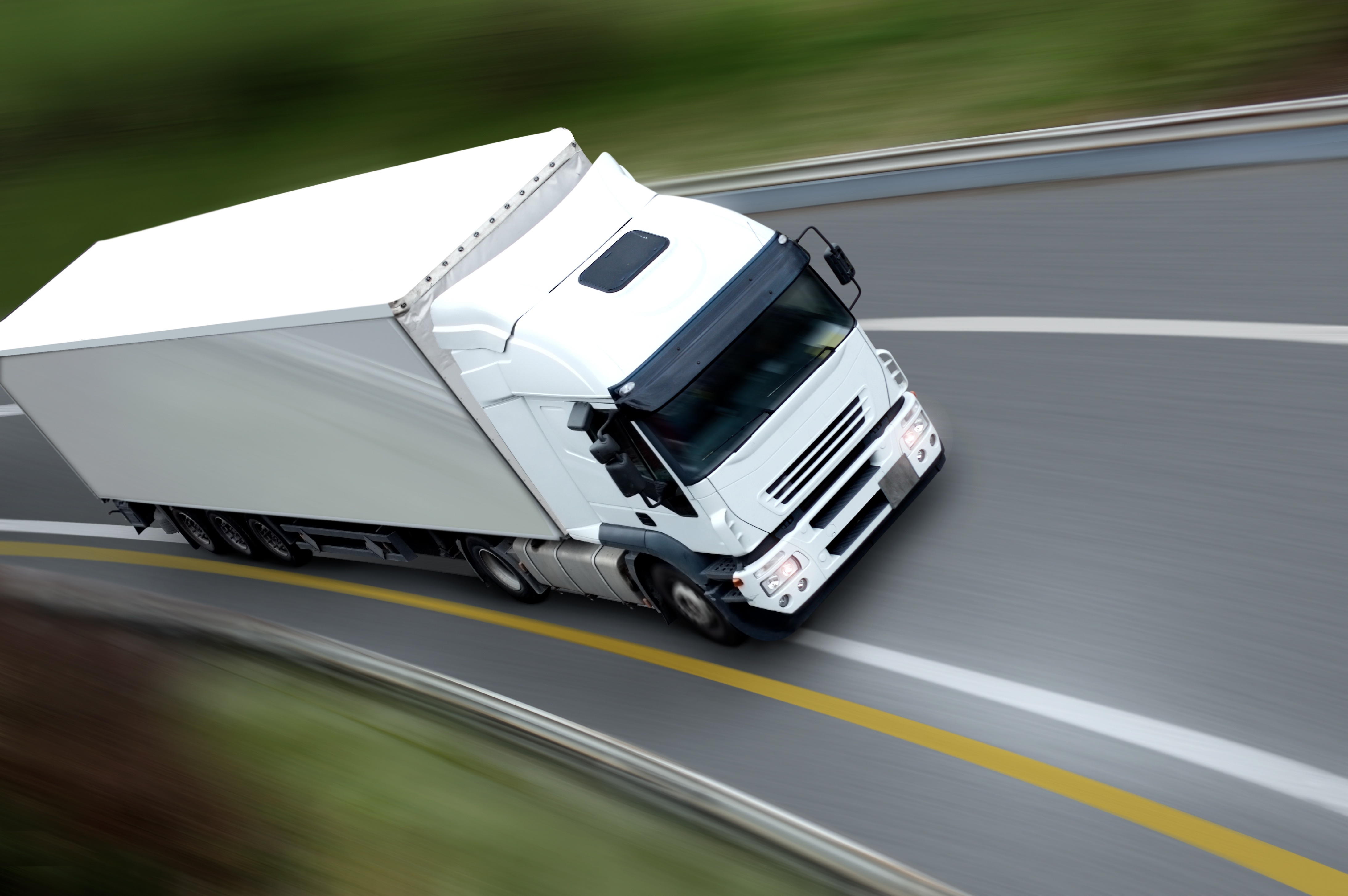Gardez le contrôle sur vos prestations de transports et offrez de la visibilité à vos clients. Softr...