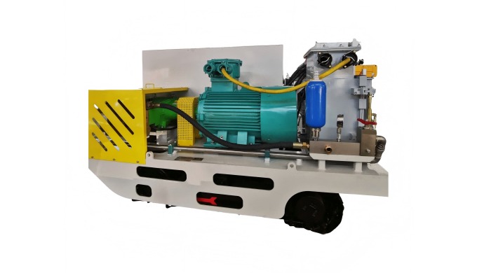 HW110 three-plunger high-pressure pump is a new generation high-pressure pump with compact structure...