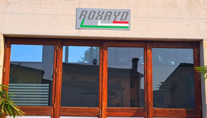 Montaggio Occhiali Il nostro servizio di Montaggio Occhiali è progettato per soddisfare le esigenze ...