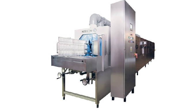 Dishwasher for chocolode moulds