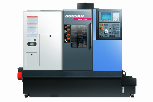 Tour horizontal d'occasion DOOSAN LYNX 220G