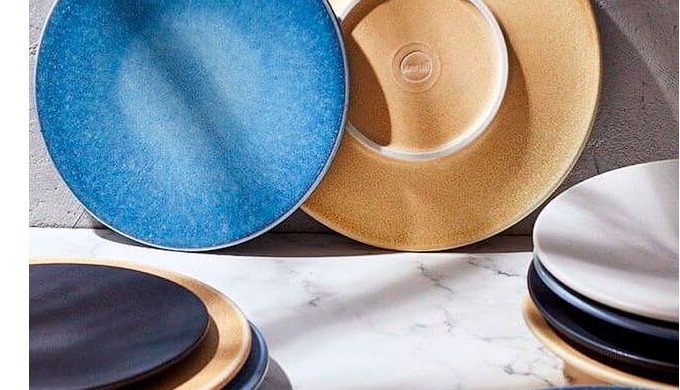Discover our elegant and durable porcelain tableware, designed specifically for hotels, restaurants,...