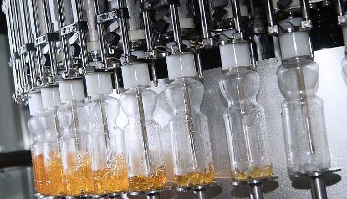 CLOSURES FOR HOT FILLING