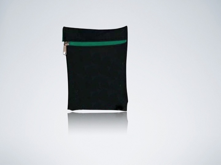 Travel Pouches made of 100% GOTS certified Recycled Organic Cotton fabric. Great pocket-sized amenit...