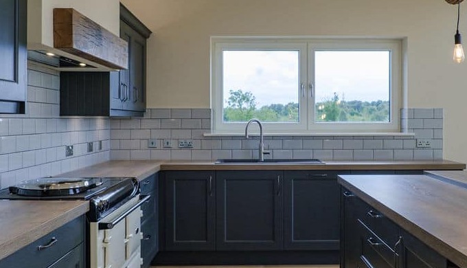 Quality craftsmanship coupled with over 40 years of design experience make Alan Johnstone Studios th...