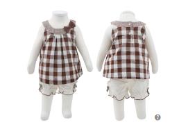 The A-line top is such a dress as it is slightly long, and pants are made of soft 30-su single silke...