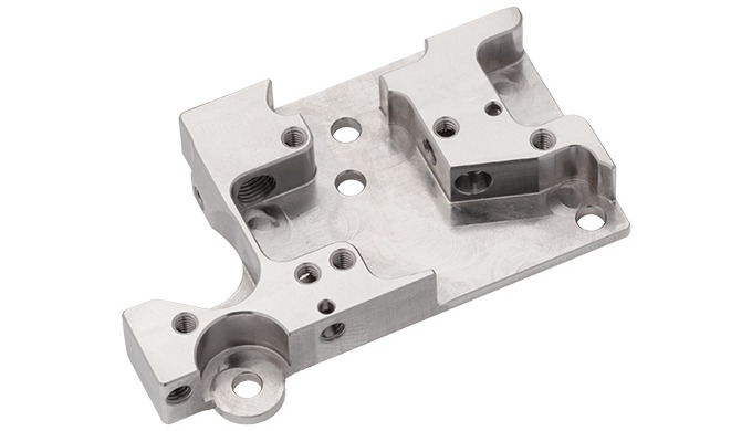 Bearbeitung gebohrt gefräst gewindegeschnitten Material 1.4301 nichtrostender Crom-Nickel Stahl Grös...