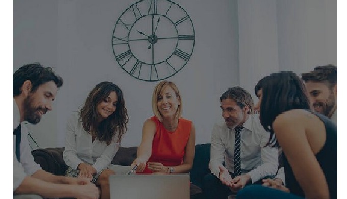 Servicios de consultoría empresarial.