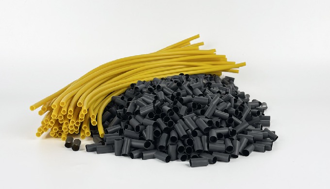 Unserer nach DIN 40621 gefertigten Weich-PVC Isolierschlauch genügt allen Anforderungen, die an eine...