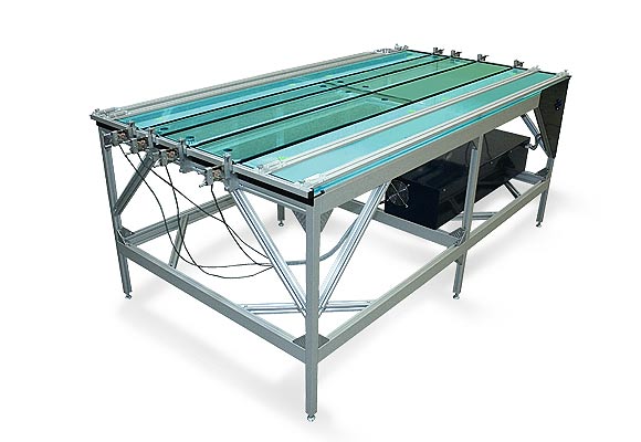Dobladoras para la mayoría de los materiales termoplásticos, incluyendo: PMMA (Plexi), PC (policarbo...