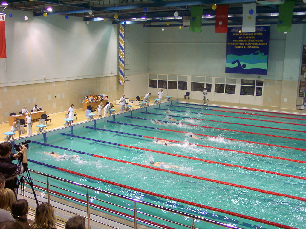 Плавательный бассейн протяженностью 50 метров предназначен для проведения тренировочного процесса юн...