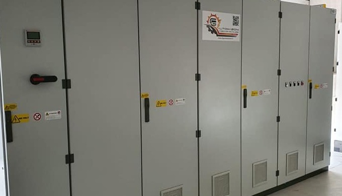 Ricerca, sviluppo, dimensionamento, redazione schemi elettrici di quadri e impianti bordomacchina. Q...