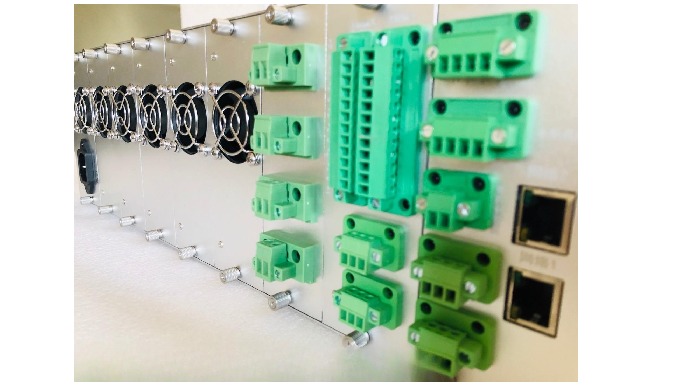 Integrates 5 power amplifier units, enabling a 4+1 amplifier configuration. Each unit can be configu...