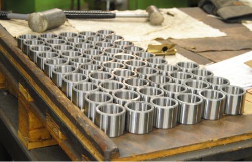 Vi utför: YtterrundslipningInnerslipningPlanslipninglängd max 1500mm ytterdiameter max 600mm