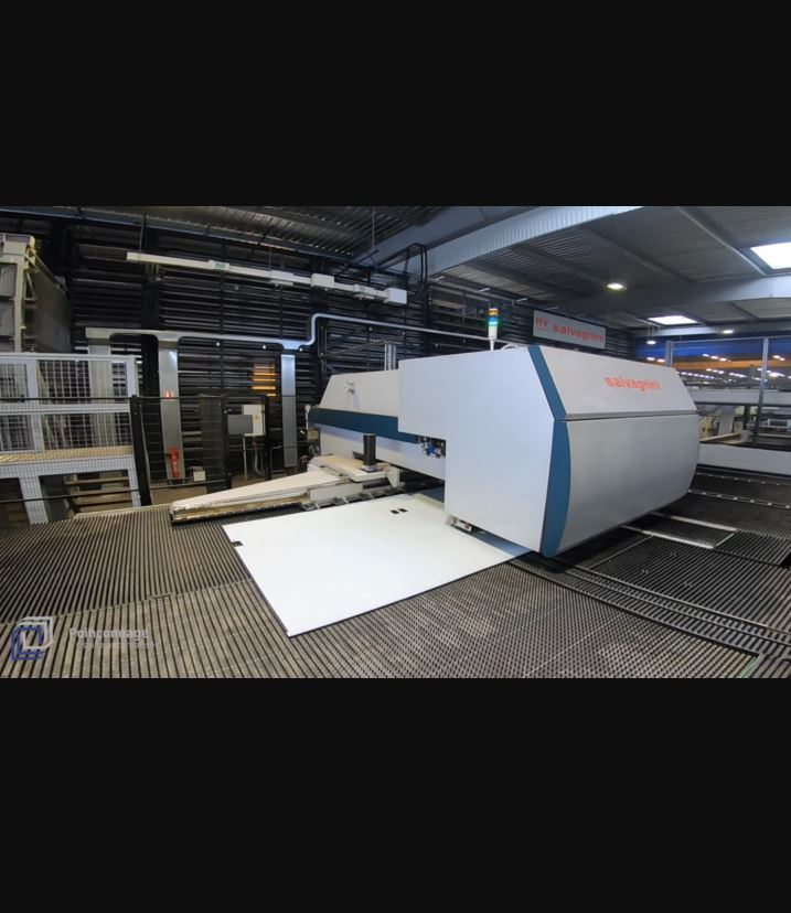 Poinçonnage et cisaille automatisée de tôles