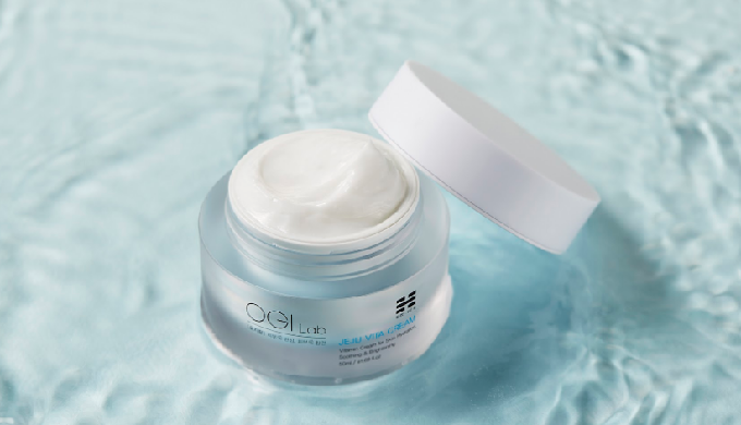 OGILAB JEJU VITA CREAM 50ML - Enriched with a powerful blend of vitamins and minerals from botanical...