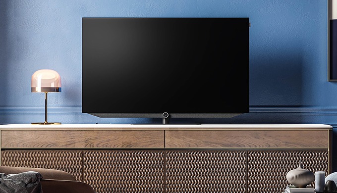 Neueste Technik sowie ein 4K-OLED-Panel sorgen mit HDR10, HLG und Dolby Vision™ für maximalen Komfor...