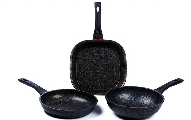 [ Frypan/ Wokpan ] Name: Supreme Great in heat conductivityExcellent non stick properties with wide ...