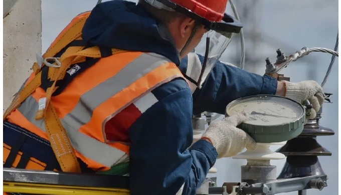 MANTENIMIENTO ELÉCTRICO INDUSTRIAL