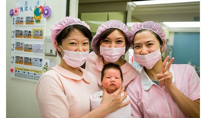 A Clean Room IVF lab is absolutely essential for procedures like Single Embryo (Blastocyst) Transfer...