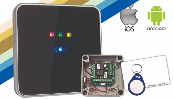 Lector doble tecnología Bluetooth + proximidad MIFARE protegido. Funciona como botón pulsador en hor...